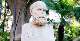 "Ilvialetto degli uomini illustri dai nasi rotti &egrave; alla villa Bellini di Catania"