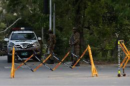 Islamabad blindata per i colloqui tra Stati Uniti e Iran: oltre 10.000 agenti e visti all'arrivo per i delegati