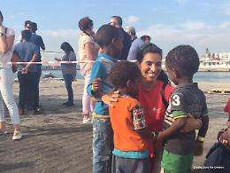 Pozzallo, nella notte lo sbarco di due minori soli arrivati dalla Libia