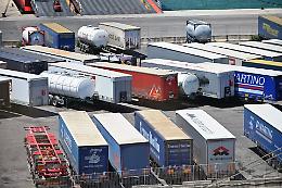 Blocco tir e porti, comitato trasportatori: &laquo;Non ci muoviamo dai piazzali fino a quando non saremo ricevuti dal Governo&raquo;