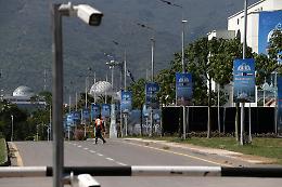 Iran-Usa, i negoziati di Islamabad e il conto alla rovescia: l'uranio sepolto che pu&ograve; far saltare la pace