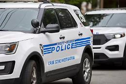 Sparatoria in un mall di Baton Rouge: almeno sei feriti, aggressore in fuga