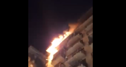 Paura per un incendio a Brancaccio, residenti in fuga (Video)