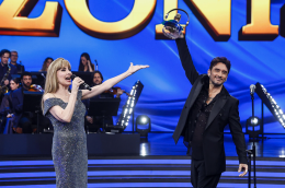 Fabrizio Moro trionfa a Canzonissima 2026 con "Il mio canto libero"