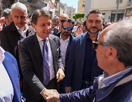 Giuseppe Conte annulla gli incontri per motivi di salute: &laquo;Per qualche giorno non potremo aggiornarci&raquo;