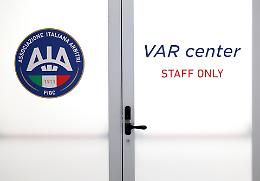 La rivolta dei fischietti: &laquo;Un sistema di minacce e codici segreti&raquo;