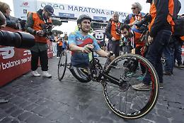 Dalle auto agli ori paralimpici: addio Alex Zanardi campione di resilienza 
