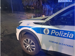 Catania, incidente mortale in via Forcile: fatale per una donna l'impatto tra scooter e auto