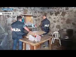 Adrano, quattro arresti e maxi sequestro di armi, munizioni e veicoli con targhe false