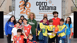 Corri Catania: cominciata la grande festa in Piazza Universit&agrave; e il Village si colora di gioia
