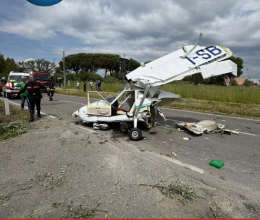 Ultraleggero precipita e colpisce un'auto a Cecina: tragedia sfiorata 