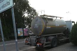 Acqua,  nuove regole per le autobotti e 60 giorni per regolarizzarsi