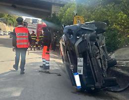 Incidente a Fontanelle, Fiat 500 si ribalta dopo l'urto: ferito un 59enne di Raffadali