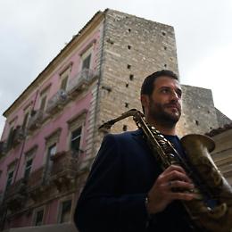 Il giro del mondo a bordo dell' "Irene of Boston", il jazz a vele spiegate