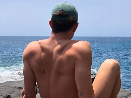 Tommaso Zorzi conquista Pantelleria: l&rsquo;influencer da milioni di follower diventa ambasciatore della bellezza siciliana