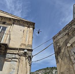 Continui voli di elicottero sulla citt&agrave; di Ragusa, ecco perch&eacute; 