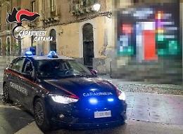 Pugno in faccia  a una 32enne in discoteca, l'aggressore rintracciato suoi social