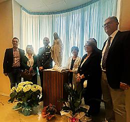 Una carezza di speranza tra le corsie: la Madonna di Fatima entra nel cuore dell'ospedale Barone Lombardo