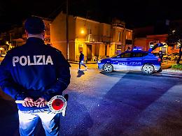 Cocaina nascosta nel calzino, arrestata 37enne: in auto trasportava 100 grammi di droga
