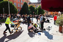 Terrore a Modena, marito e moglie feriti stabili in ospedale. Oggi Mattarella in citt&agrave;