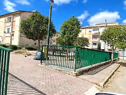 Favara rinasce con il "Progetto Dedalo": residenti e bambini colorano piazza Nicol&ograve; Gallo