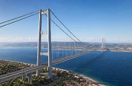 Ponte Stretto,  Salvini: &laquo;Gi&agrave; arrivate 45.000 domande di ingegneri, architetti, operai e tecnici&raquo;