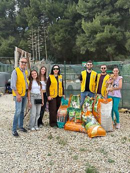 Agrigento, solidariet&agrave; a quattro zampe: il Leo Club Host scende in campo e dona aiuti all'associazione Amico Zampa Cherry