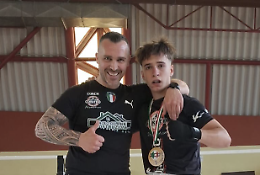 Sport da combattimento Csen, atleta del maestro ibleo Angelo Corifeo in luce al Palabattiati