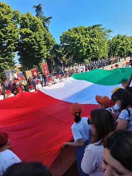 Caltanissetta in festa con gli studenti custodi della Costituzione