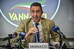 Il "Generale" fa campagna acquisti: cos&igrave; Futuro Nazionale sta svuotando Lega e Forza Italia