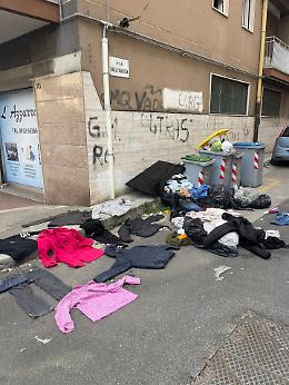 Scene di degrado urbano a Ragusa: i cittadini dicono basta