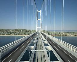 Ponte, l'inchiesta riapre il dibattito tra "contro" e "pro". E tra questi ultimi c'&egrave; Vannacci