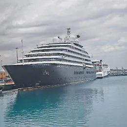 Pozzallo, l'amministrazione ha dato il benvenuto ai passeggeri e all'equipaggio della Scenic Eclipse II