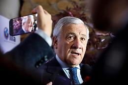 Trump-Meloni diventa un caso diplomatico, Tajani annulla la visita negli Usa. Solidariet&agrave; trasversale alla premier