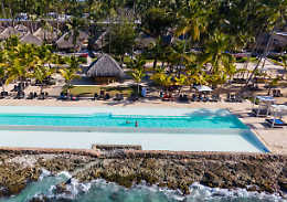 Incendio al Bravo Viva Dominicus Beach: evacuati 285 italiani