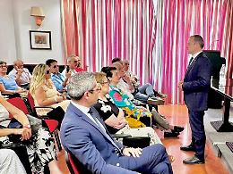 Cateno De Luca a Ragusa per partecipare all'assemblea provinciale