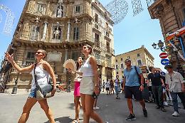 Allerta gialla per il caldo a Palermo: temperature percepite fino a 33 gradi, preallerta incendi e possibili temporali