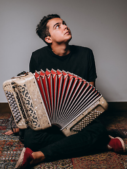 Latino Ib&eacute;rico: il Brasile dialoga con le musiche dell'America Latina