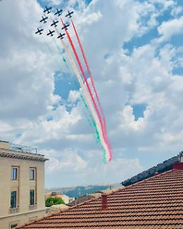 Le Frecce Tricolori hanno sorvolato anche la citt&agrave; di Ragusa