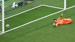 Muslera condanna Bielsa e l'Uruguay: la Celeste eliminata dal Mondiale