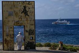 L'atto d'accusa e la cura: il grido di Papa Leone a Lampedusa 