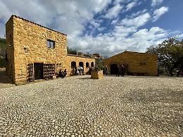 Le aziende agricole nella Valle dei Templi cambiano l'identikit dei turisti: ora cercano anche i food-tour
