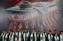 Iraq, il lutto che travalica i confini: il funerale di Ali Khamenei diventa un test religioso e politico per l&rsquo;asse sciita