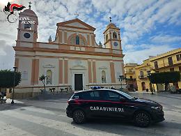 Lite nella notte a Balestrate, 47enne accoltellato al collo: arrestato un uomo per tentato omicidio