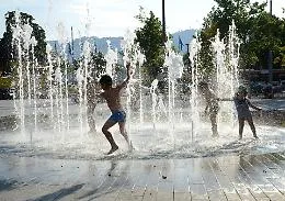 In Sicilia met&agrave; dell'acqua si perde e ci costa un miliardo l'anno. Ma c'&egrave; anche chi fa (molto) peggio: la classifica