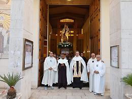 Ragusa, la festa della Madonna del Carmine e la processione: corteo religioso in centro storico