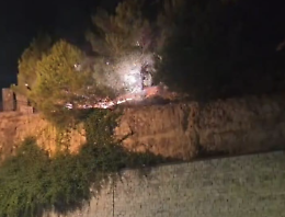 La panoramica di Modica rischia di finire in fiamme per i fuochi d'artificio