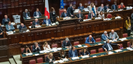 Preferenze, la Camera boccia Vannacci: nuovo schiaffo per la Meloni, centrodestra a pezzi