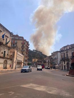 Modica, il consigliere Spadaro: "Qui brucia tutto...purtroppo"
