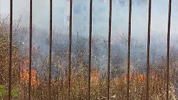 Incendio a Santa Panagia, c'&egrave; la pista dolosa: caccia ai piromani incastrati dalle telecamere